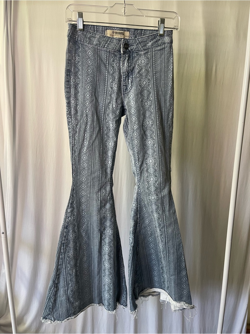 Rock & Roll Denim Tribal Geometric Print Raw Hem Bell Bottom Flare Jeans 26x30